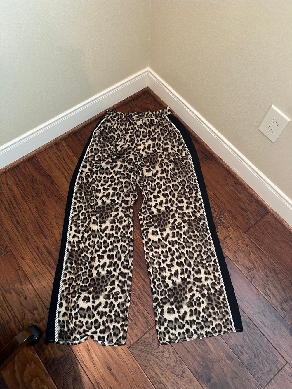 Entro Leopard Print Wide Leg Pants with Black Side Stripes